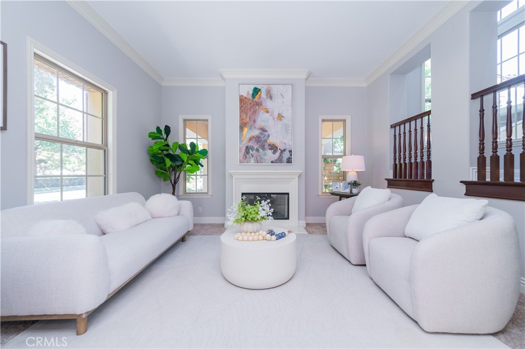 32 Grassland Property Photo 7