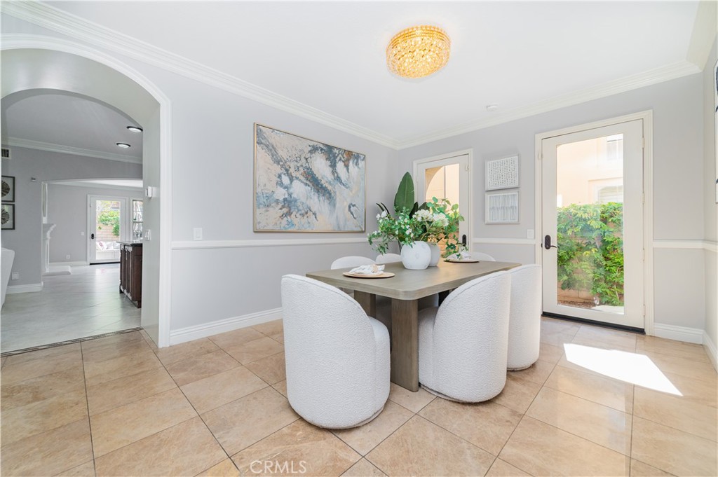 32 Grassland Property Photo 13