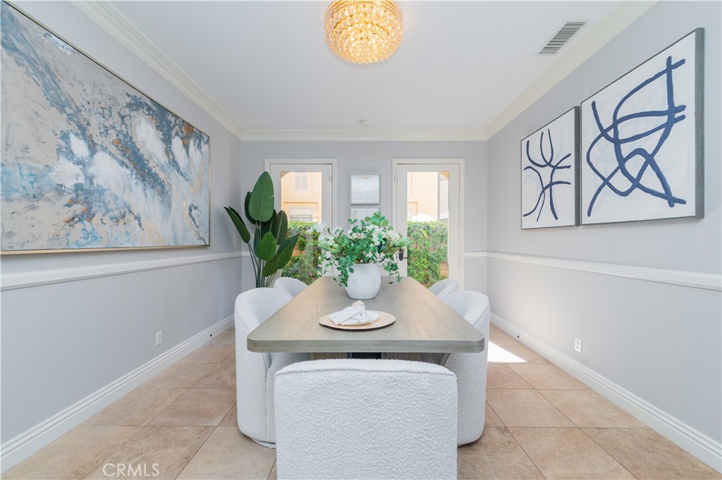 32 Grassland Property Photo 14