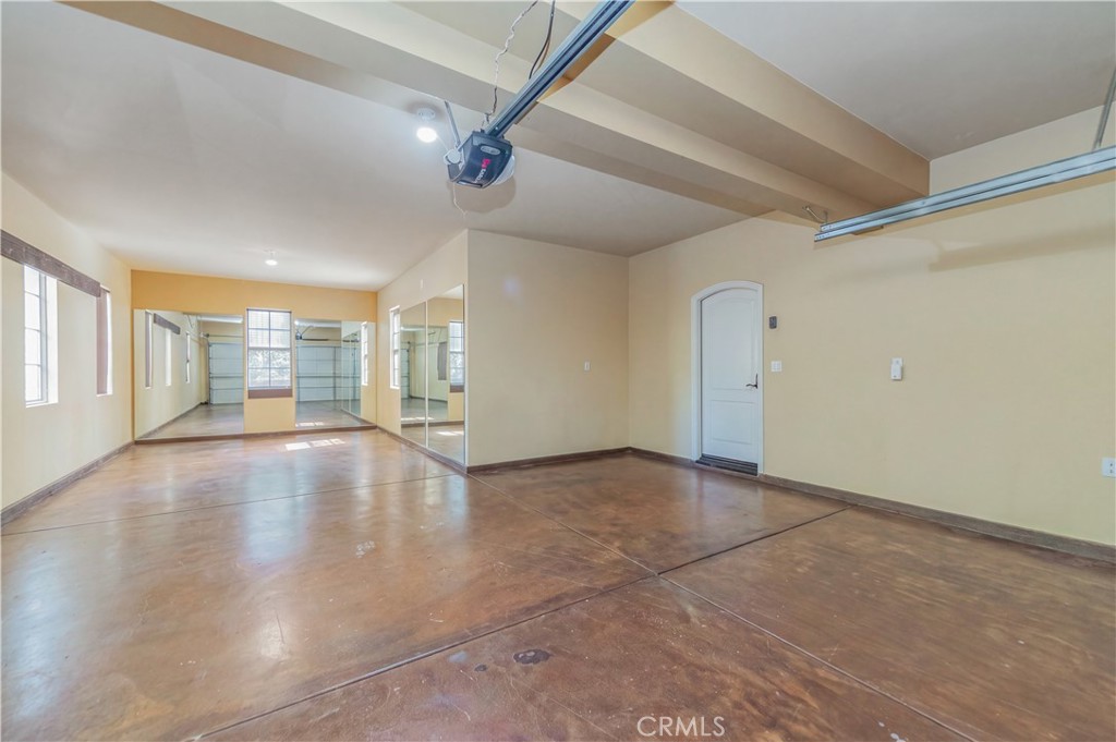 32 Grassland Property Photo 30