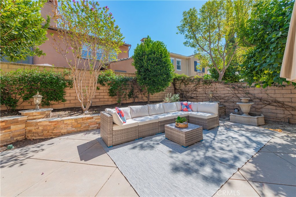 32 Grassland Property Photo 31