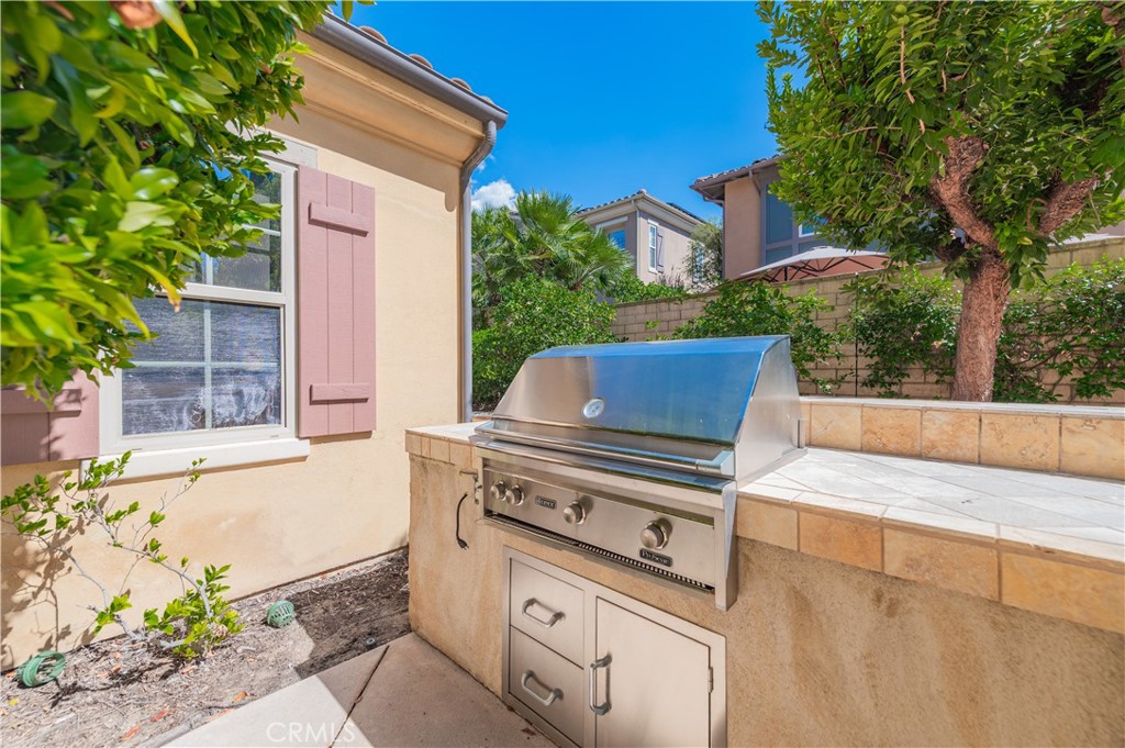 32 Grassland Property Photo 33
