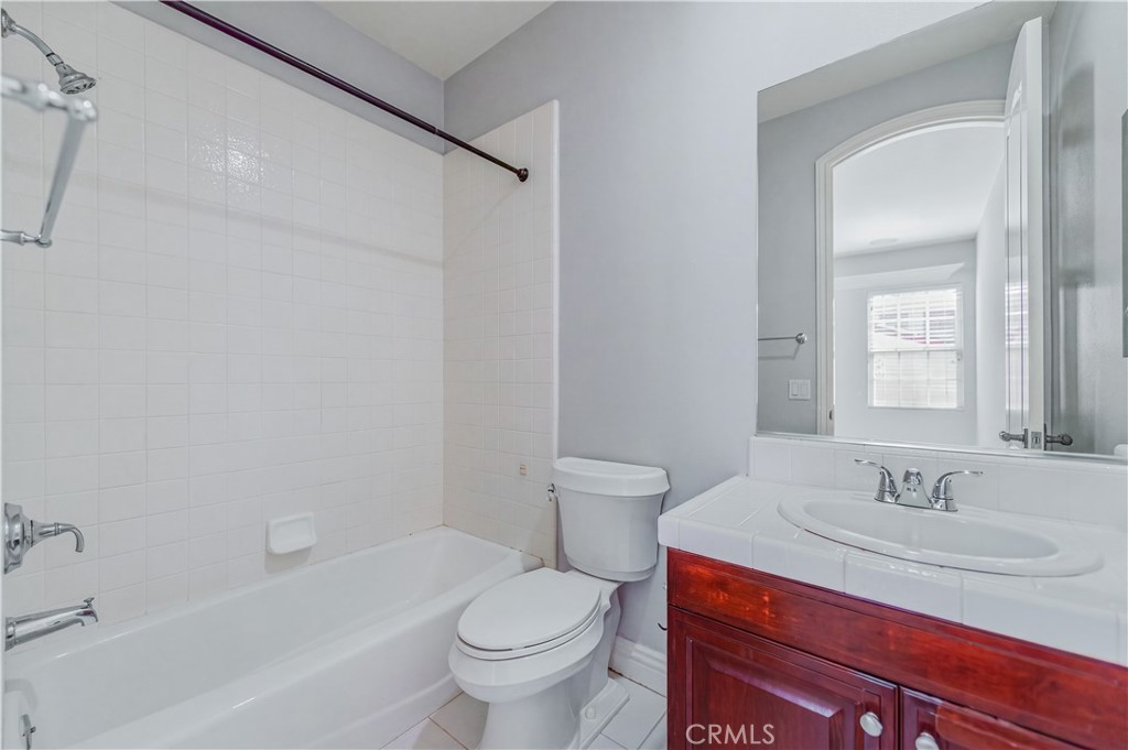 32 Grassland Property Photo 47