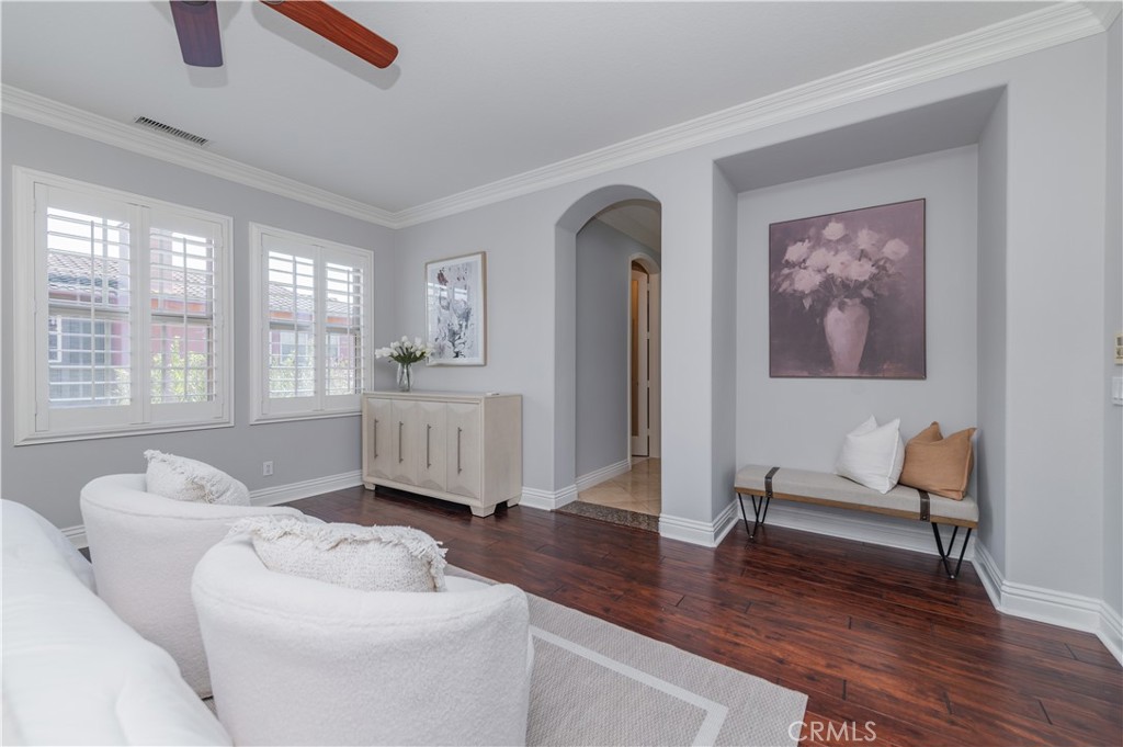32 Grassland Property Photo 57