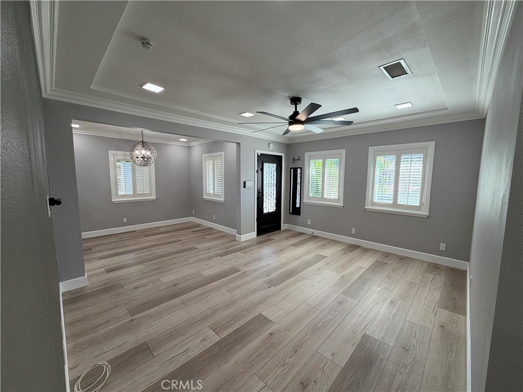 5133 Hedda St Property Photo 7