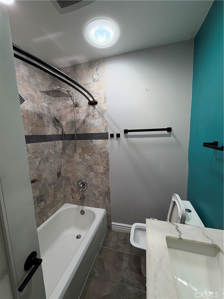5133 Hedda St Property Photo 17