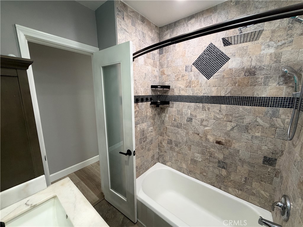 5133 Hedda St Property Photo 18