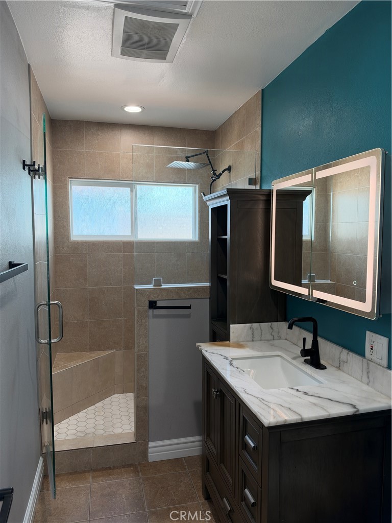 5133 Hedda St Property Photo 36