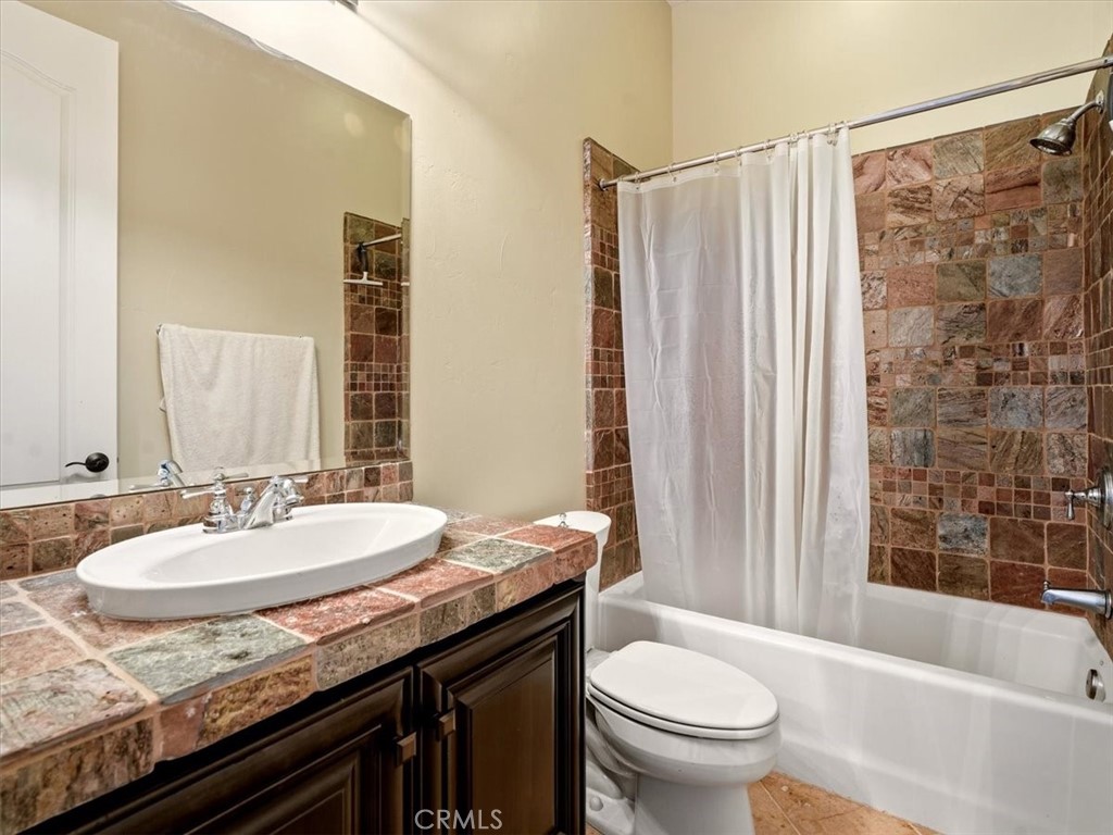 918 Jordan Court Property Photo 48