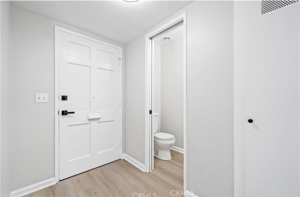 9867 Continental Property Photo 10