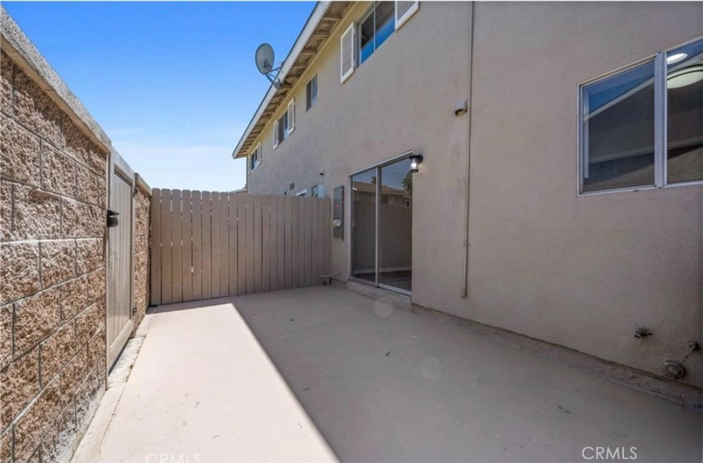 9867 Continental Property Photo 23