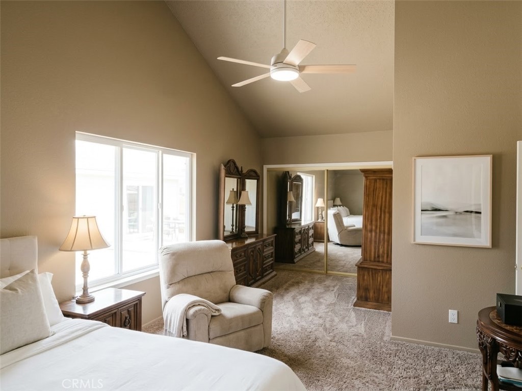 6358 N Forestiere Property Photo 5