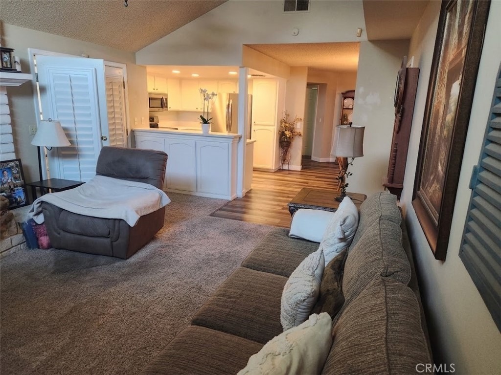6358 N Forestiere Property Photo 18