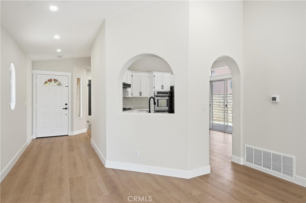 25810 Browning Place Property Photo 11