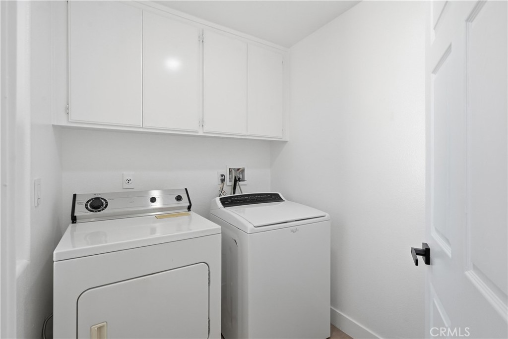 25810 Browning Place Property Photo 16