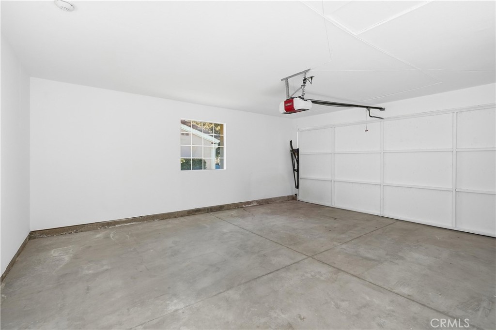 25810 Browning Place Property Photo 38