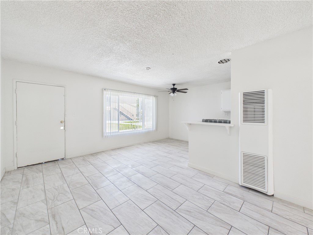 2312 Commonwealth Property Photo 14