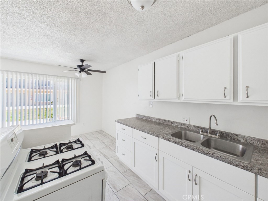 2312 Commonwealth Property Photo 19