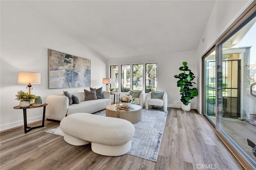 8605 Solano 1005-b Property Photo 4