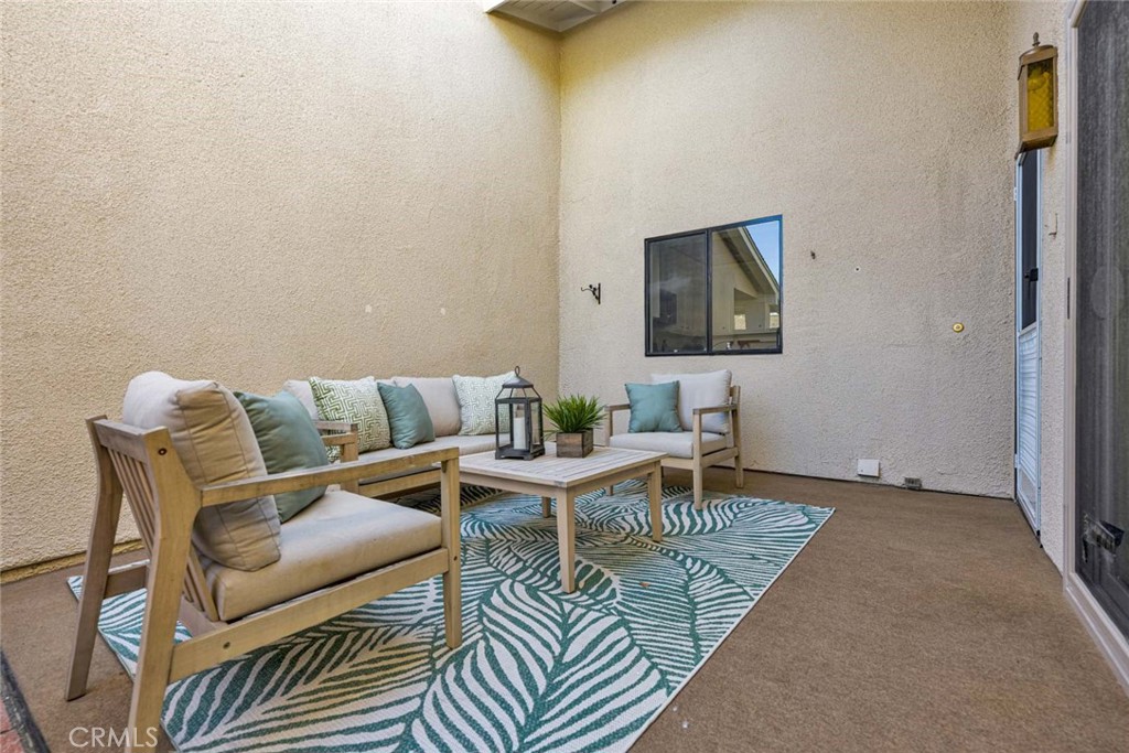8605 Solano 1005-b Property Photo 7