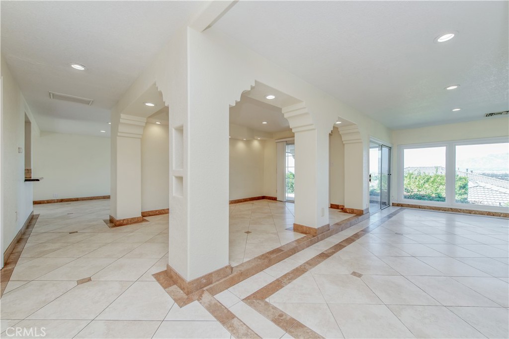 1315 S Golden Vista Drive Property Photo 13