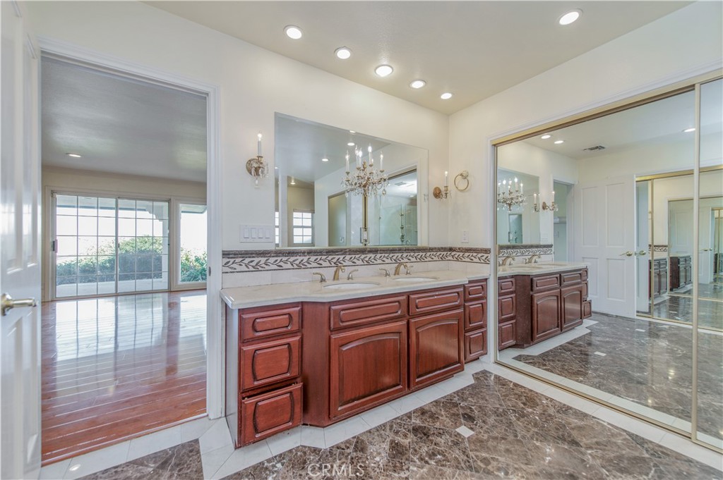 1315 S Golden Vista Drive Property Photo 42