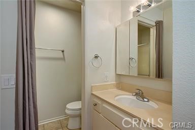 214 Via Robina 9 Property Photo 8