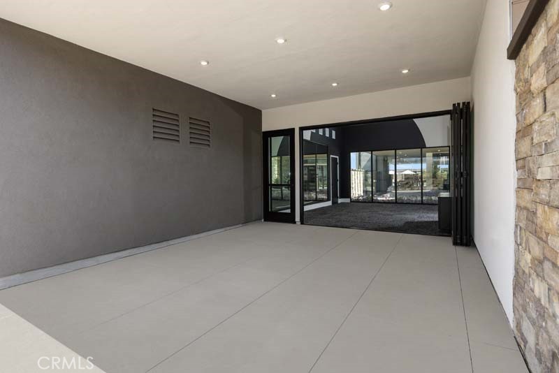 15881 Blue Copper Way Property Photo 49