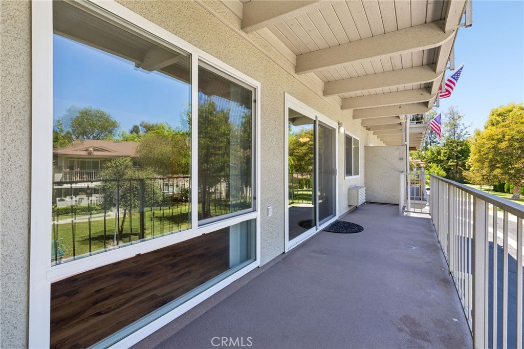 890 B Ronda Sevilla Property Photo 18