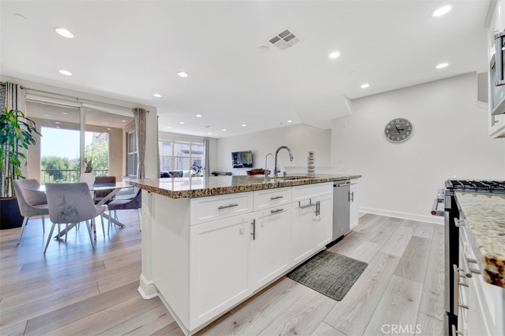 92 Capricorn Property Photo 13