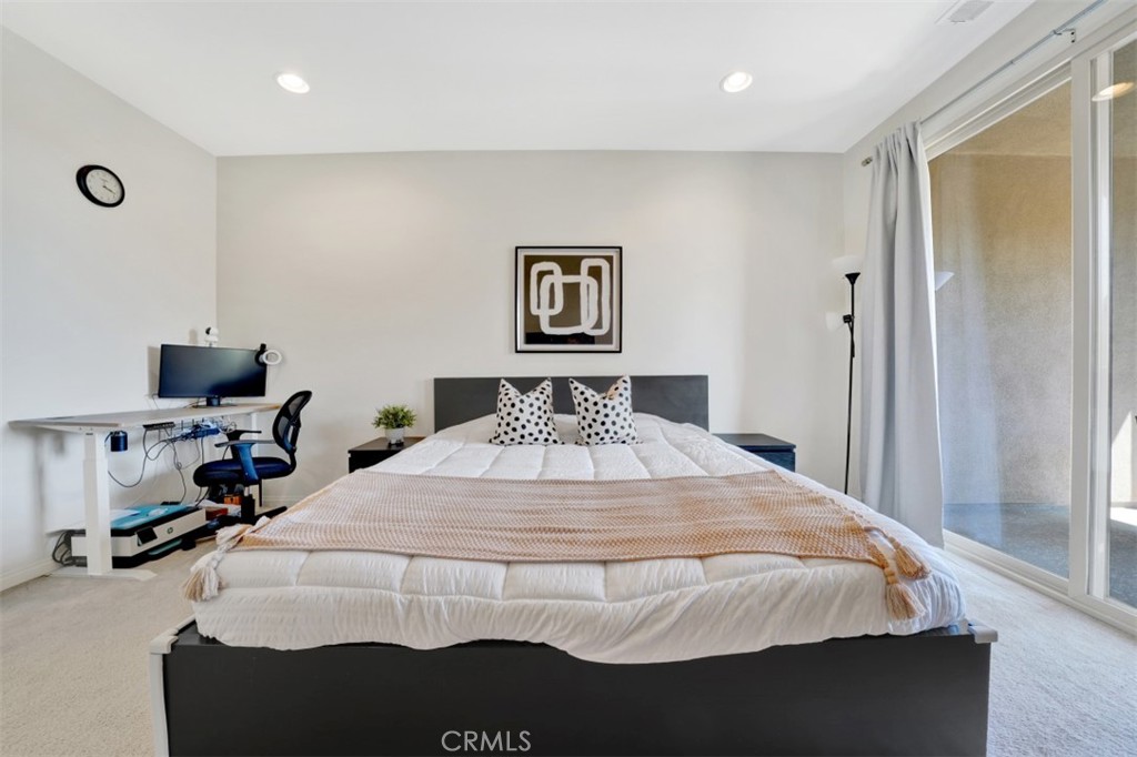 92 Capricorn Property Photo 19