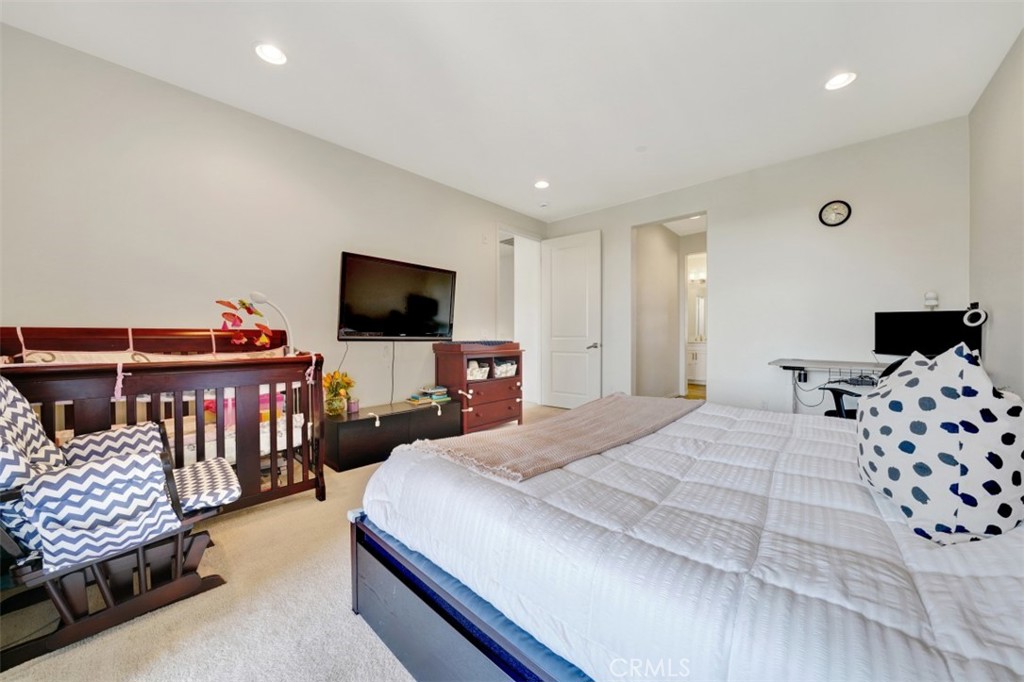 92 Capricorn Property Photo 20