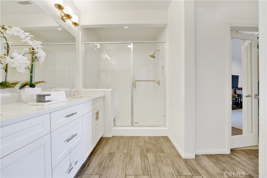 92 Capricorn Property Photo 22