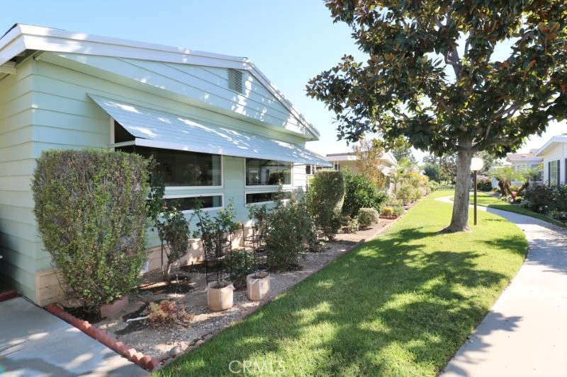 16742 Lake Knoll Lane 187 Property Photo 3