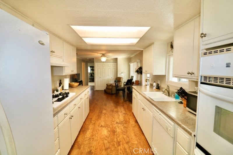 16742 Lake Knoll Lane 187 Property Photo 28