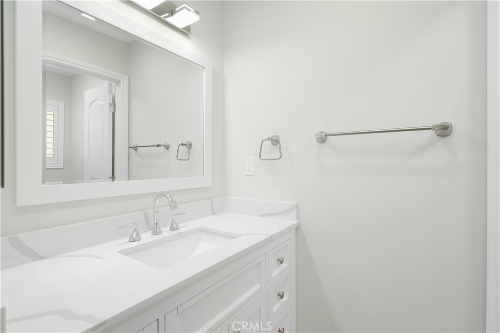 810 W Balboa Boulevard A Property Photo 14