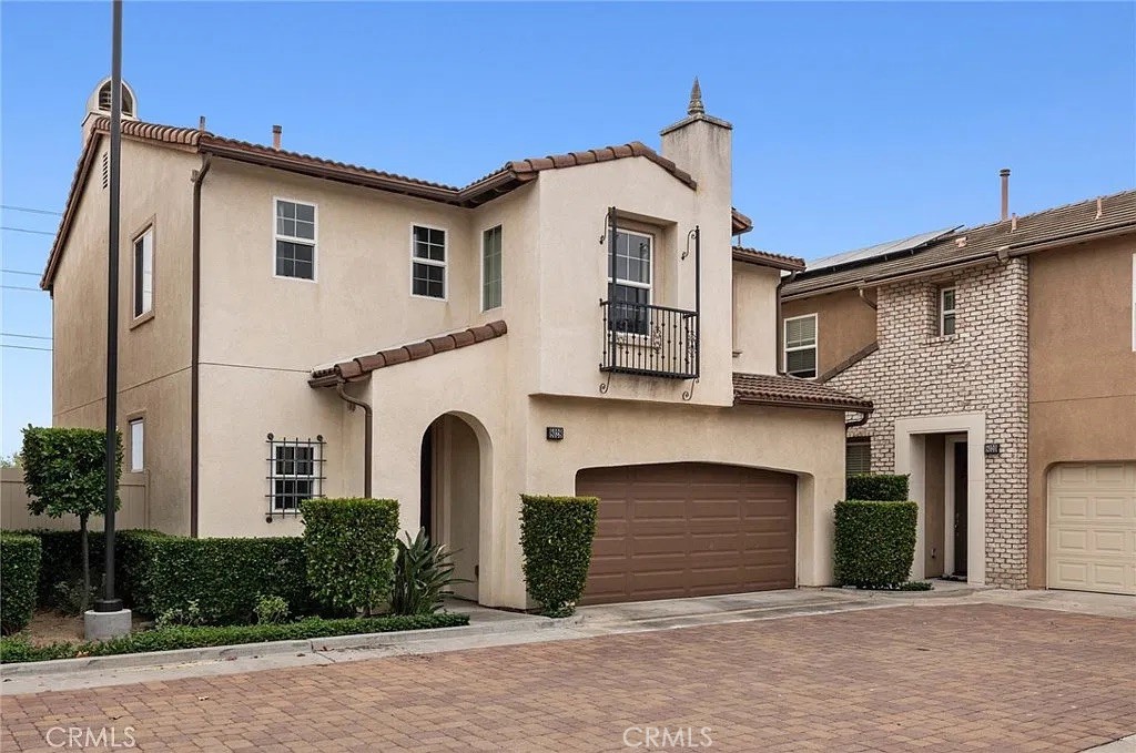 8028 E Loftwood Property Photo 1