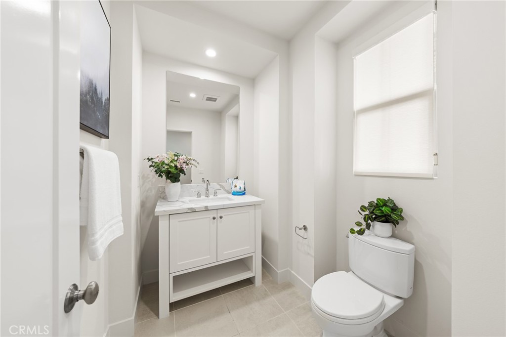 115 Fairgreen Property Photo 11