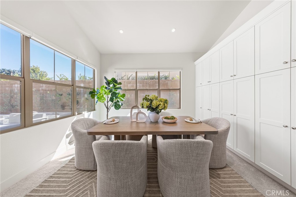 115 Fairgreen Property Photo 14