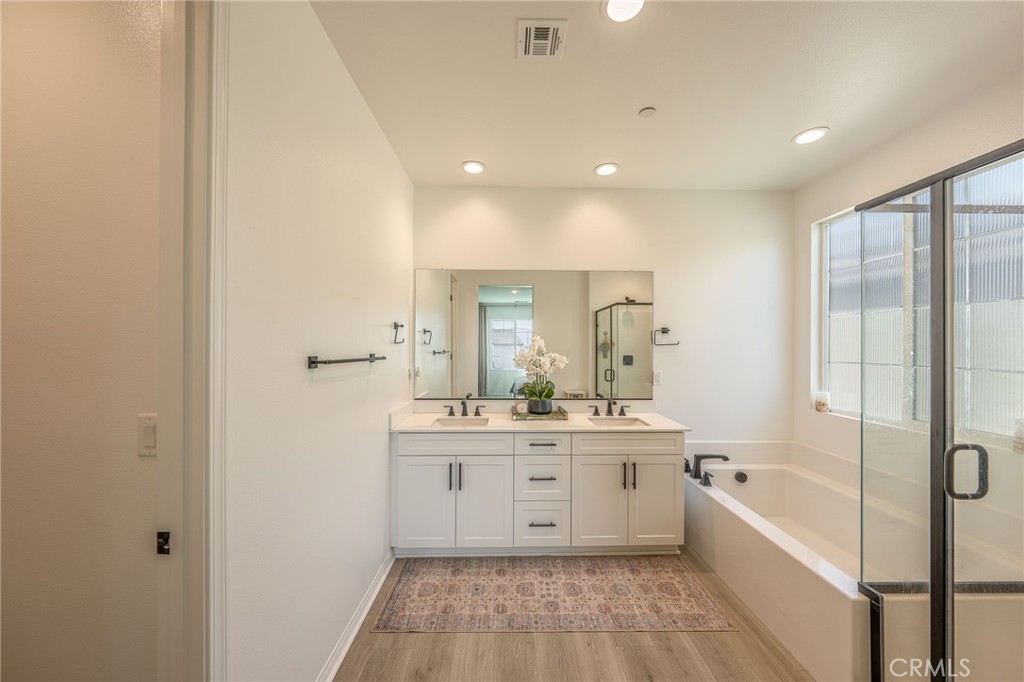 16614 Strategy Property Photo 12