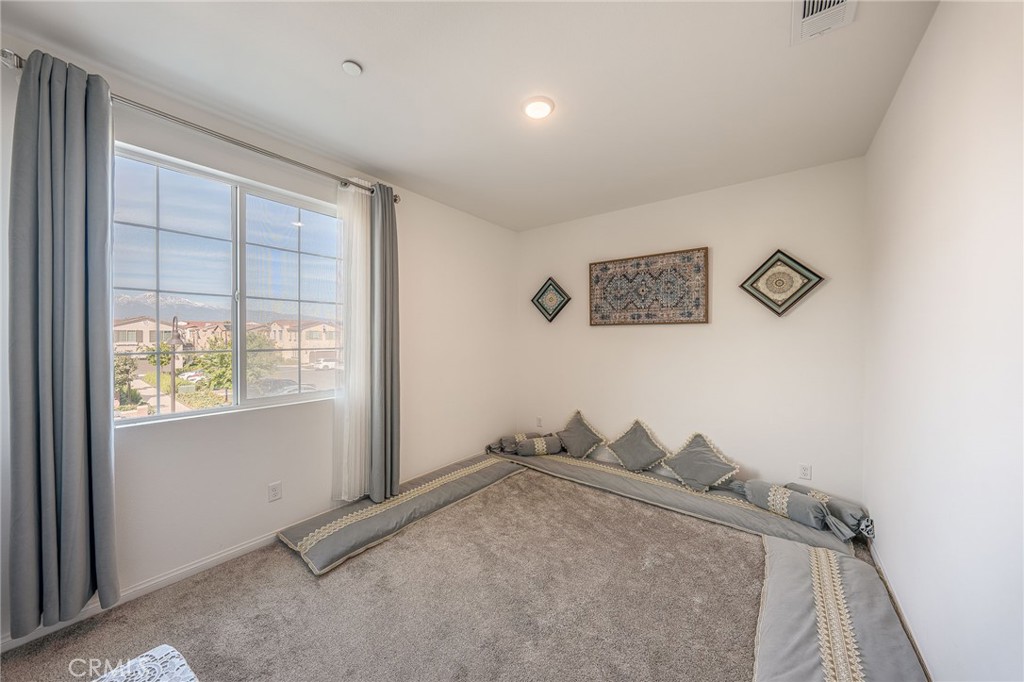 16614 Strategy Property Photo 17