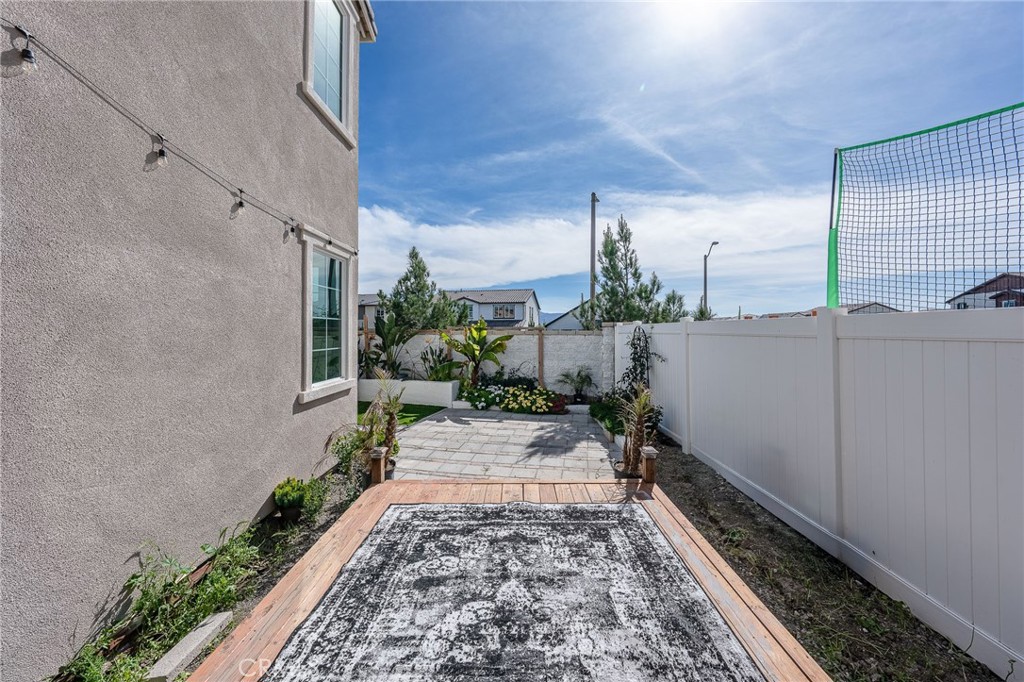 16614 Strategy Property Photo 24
