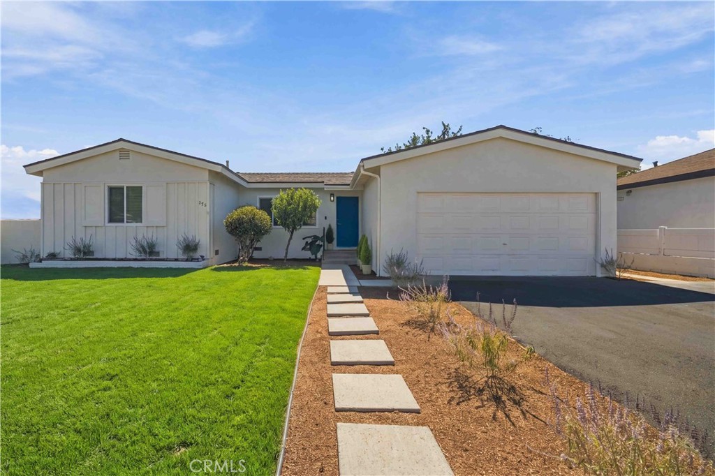 235 E Fromer Street Property Photo 2
