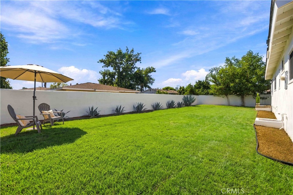 235 E Fromer Street Property Photo 15