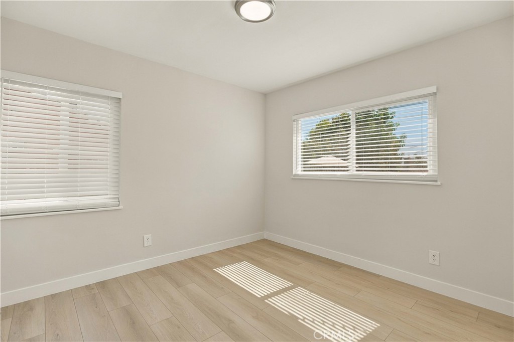 235 E Fromer Street Property Photo 34