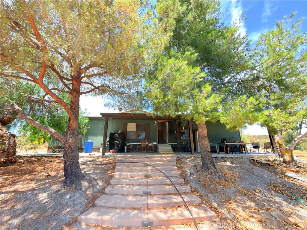 46525 Stanley Road Property Photo 1