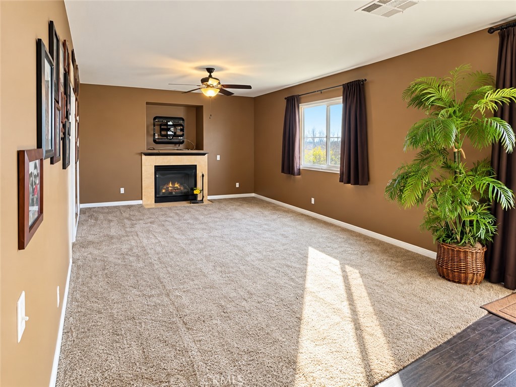 176 Nightfall Property Photo 10