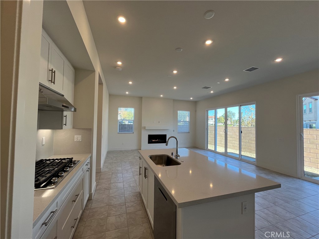 31938 Via Refrescar Property Photo 2