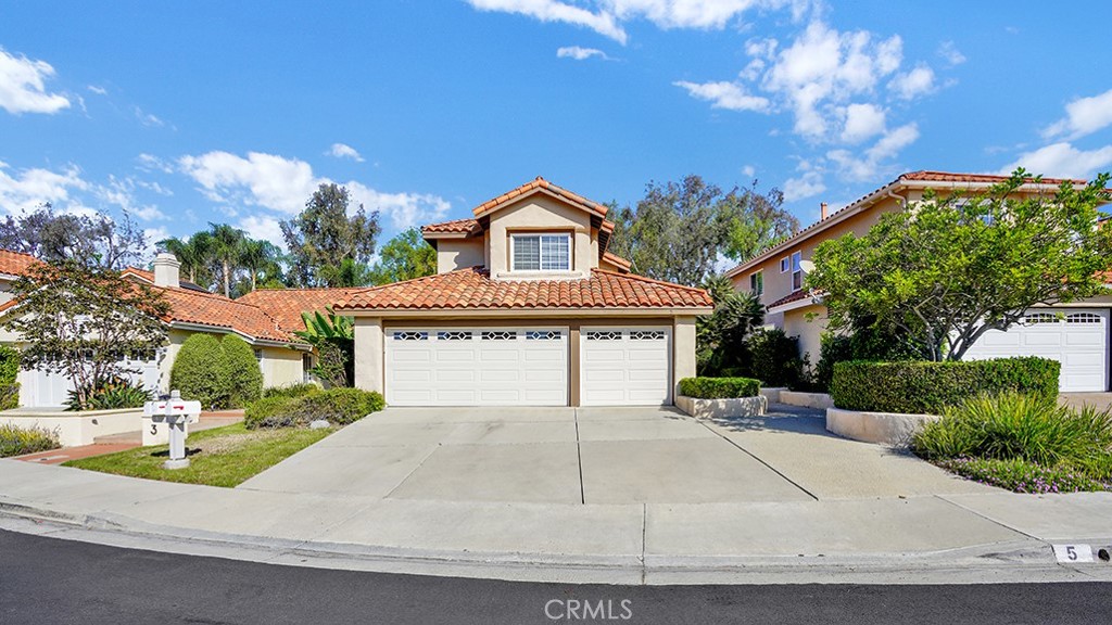 5 Amarante Property Photo 1