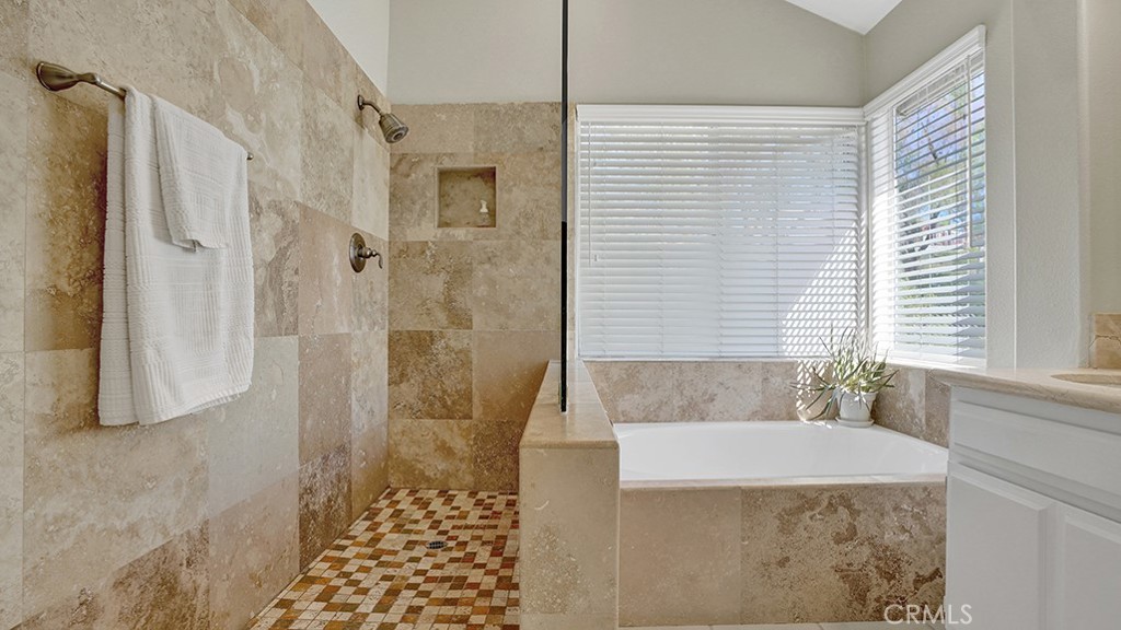 5 Amarante Property Photo 29